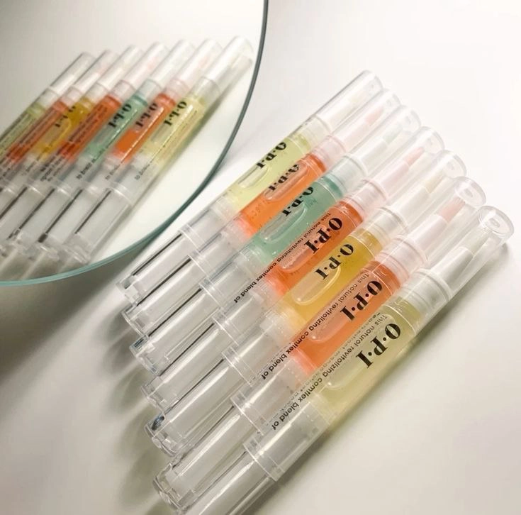 увлажняющий крем для рук и ногтей